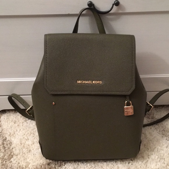 michael kors hayes md backpack